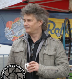 Juha Torvinen zu Gast am Event Stand der Bike Station Finland auf der Pirkan Pyöräily 2010.