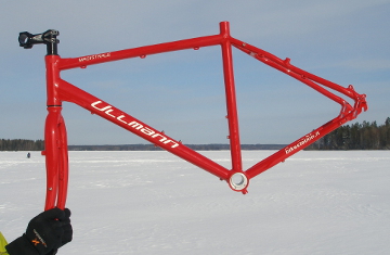 Ullmann Magistrale Rahmen und Gabel. Farbe: Italian Red
