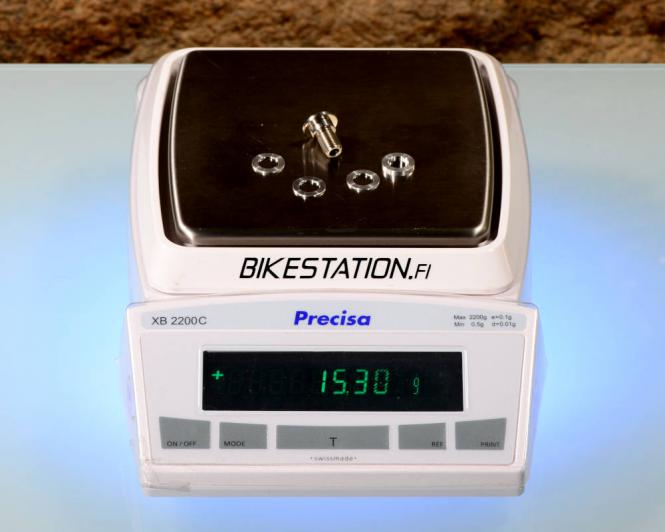 Rohloff ketjunkiristimen asennusruuvi pitkä ja etäisyyslevyt 